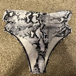 crossover swimsuit bottoms